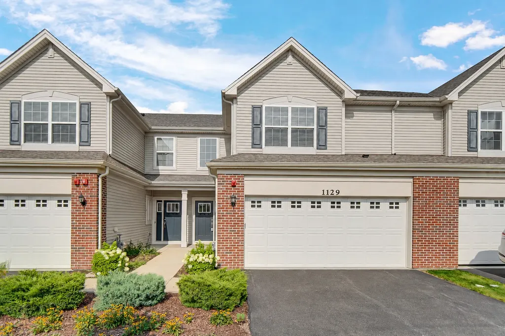 1129 Hawk Hollow Drive Yorkville IL 60560