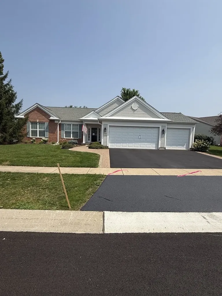 14082 Francesca Cove Huntley IL 60142
