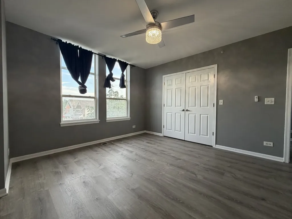 5350 West Hanson Avenue Chicago IL 60639