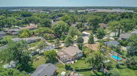 513 West Division Street Itasca IL 60143