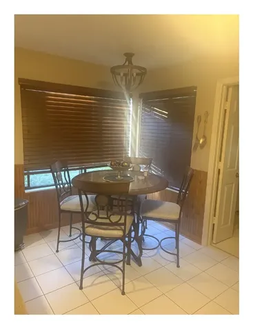 1249 Oak Hill Road Lake Barrington IL 60010