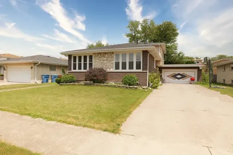 10313 South Karlov Avenue Oak Lawn IL 60453