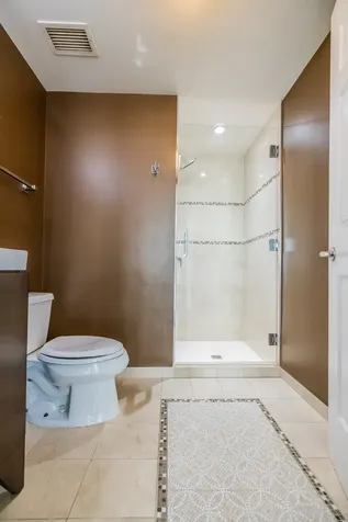 21 East Huron Street Chicago IL 60611