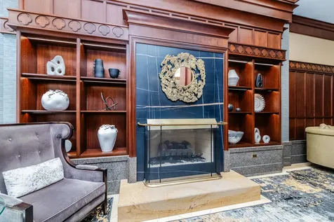21 East Huron Street Chicago IL 60611