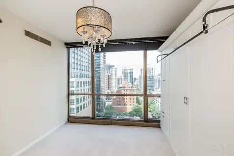 21 East Huron Street Chicago IL 60611