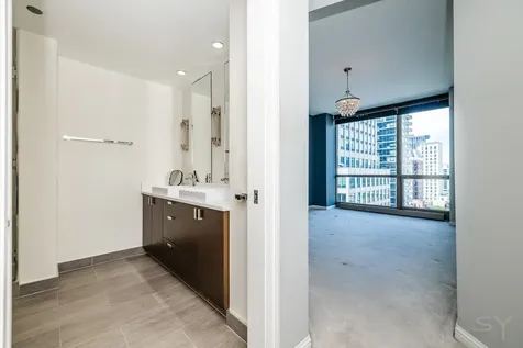 21 East Huron Street Chicago IL 60611