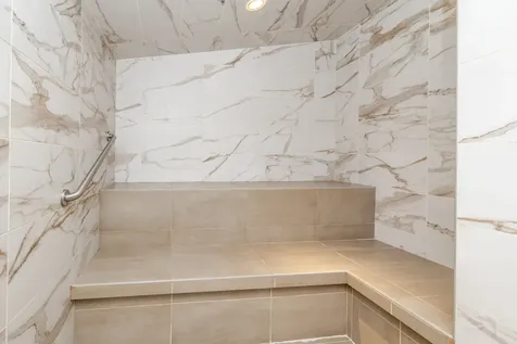 21 East Huron Street Chicago IL 60611
