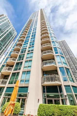 21 East Huron Street Chicago IL 60611