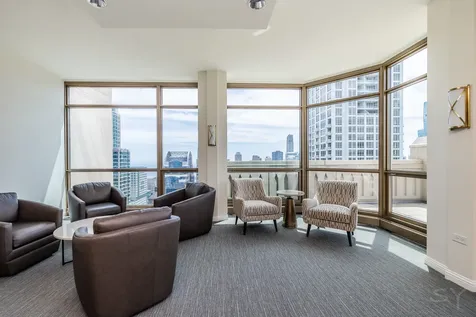 21 East Huron Street Chicago IL 60611