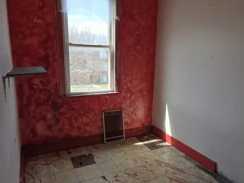 8847 South Burley Avenue Chicago IL 60617