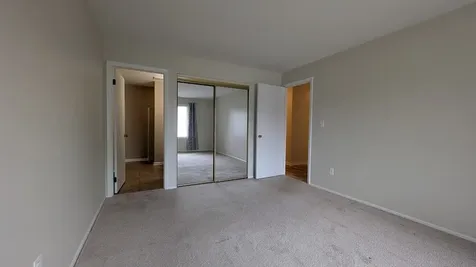 596 Somerset Lane Crystal Lake IL 60014
