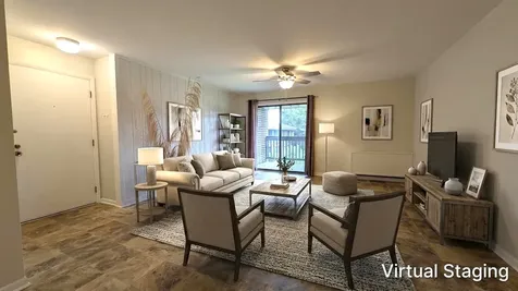 596 Somerset Lane Crystal Lake IL 60014