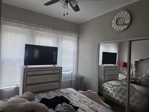 7547 North Rogers Avenue Chicago IL 60626