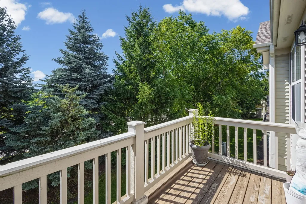 1132 Foxridge Lane Aurora IL 60502
