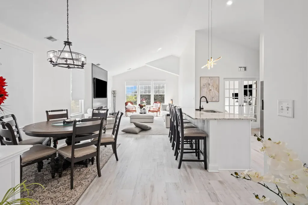 1132 Foxridge Lane Aurora IL 60502
