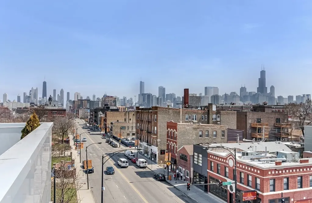1404 West Chicago Avenue Chicago IL 60642