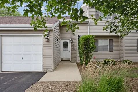 546 East Shag Bark Lane Streamwood IL 60107
