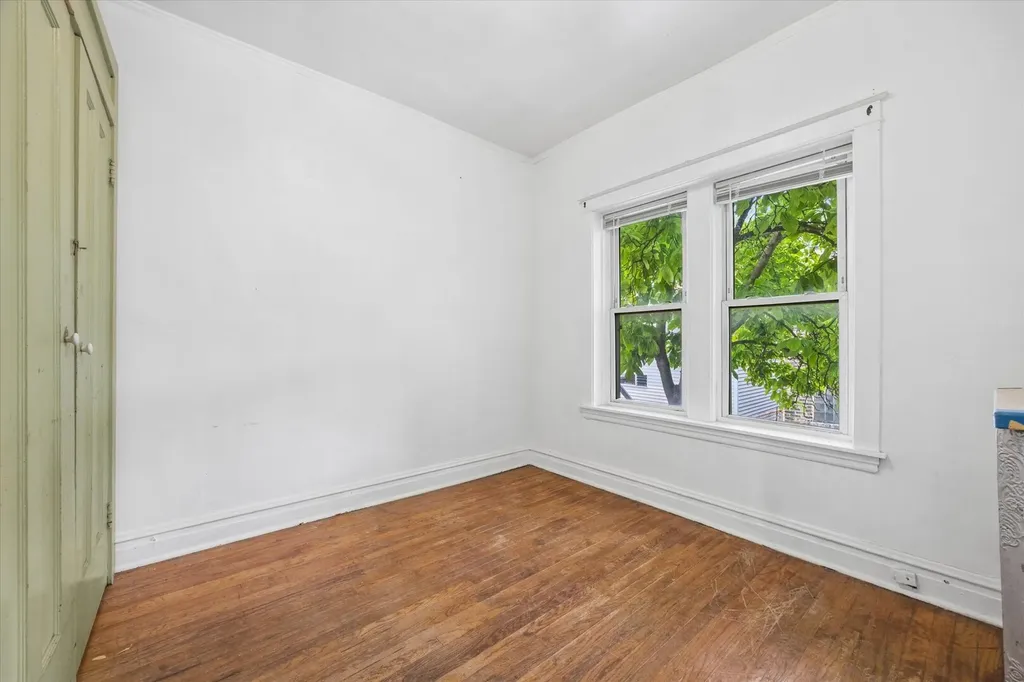 1946 West Armitage Avenue Chicago IL 60647