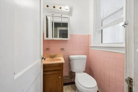 1946 West Armitage Avenue Chicago IL 60647