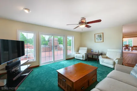 10410 Saddlebred Trail Woodstock IL 60098