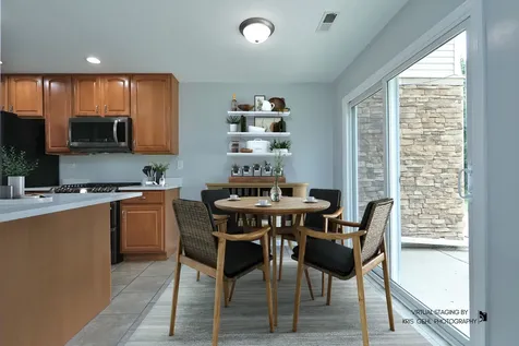 796 Pointe Drive Crystal Lake IL 60014