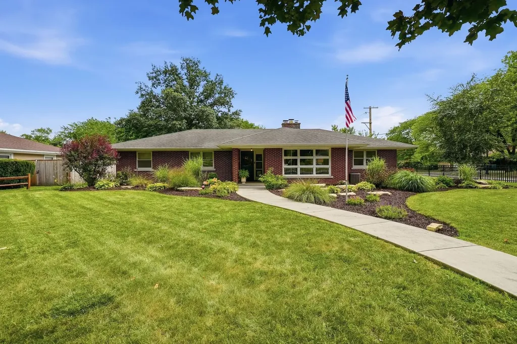 1322 Douglas Street Joliet IL 60435