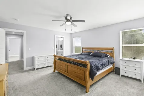 906 Hayden Drive Yorkville IL 60560