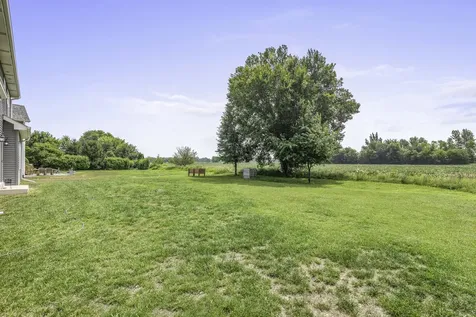 906 Hayden Drive Yorkville IL 60560