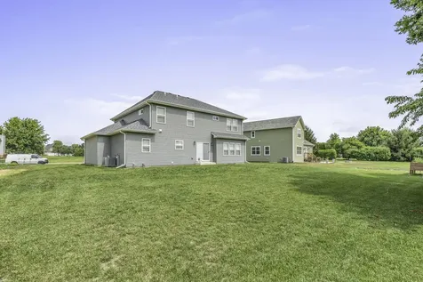 906 Hayden Drive Yorkville IL 60560