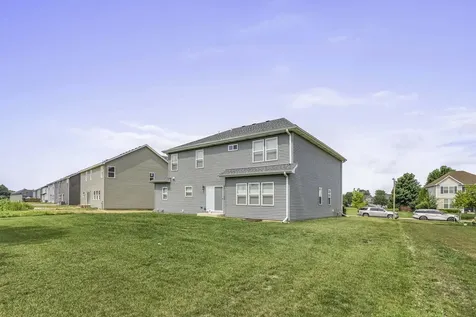 906 Hayden Drive Yorkville IL 60560