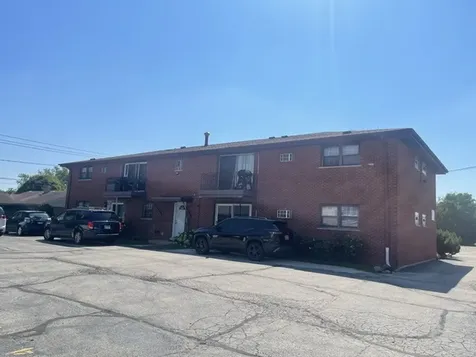 7915 South 84 Avenue Justice IL 60458