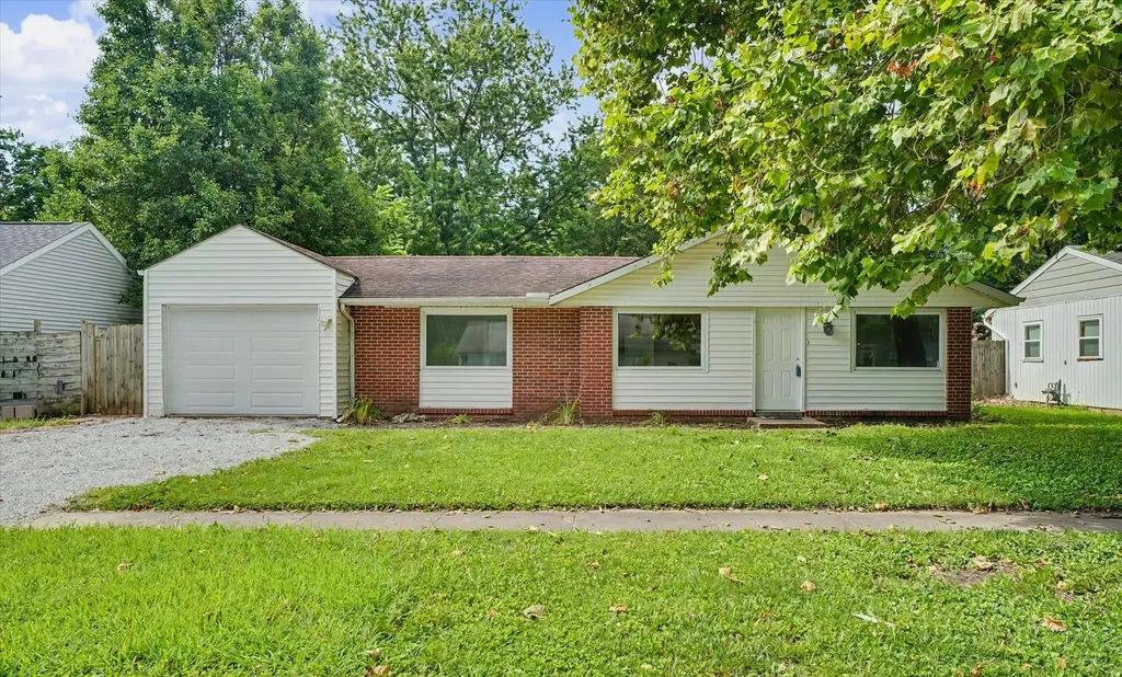 3203 West Daniel Street Champaign IL 61821