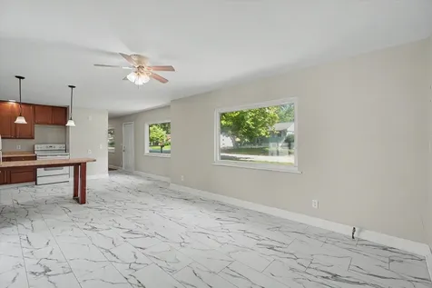 3203 West Daniel Street Champaign IL 61821