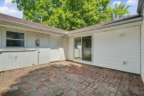 3203 West Daniel Street Champaign IL 61821