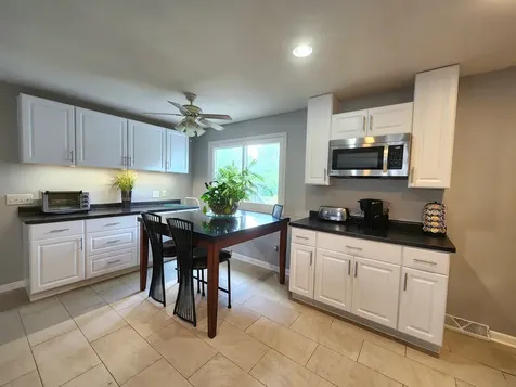 2412 Durness Court Crest Hill IL 60403