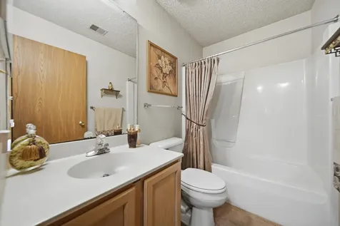 801 Coventry Lane Sterling IL 61081