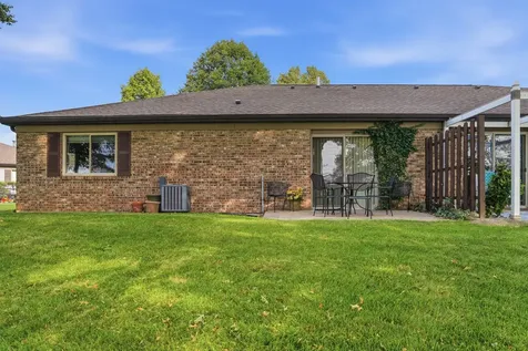 801 Coventry Lane Sterling IL 61081