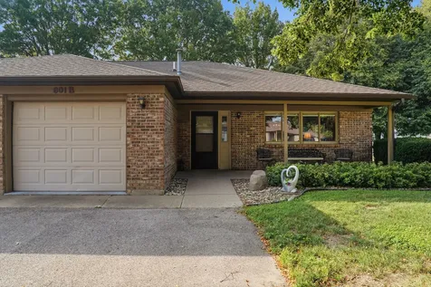 801 Coventry Lane Sterling IL 61081