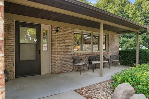 801 Coventry Lane Sterling IL 61081