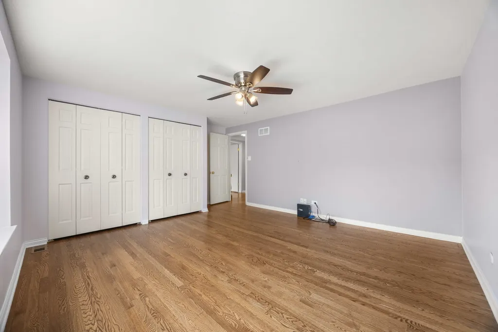 19W010 Avenue Normandy East Avenue Oak Brook IL 60523