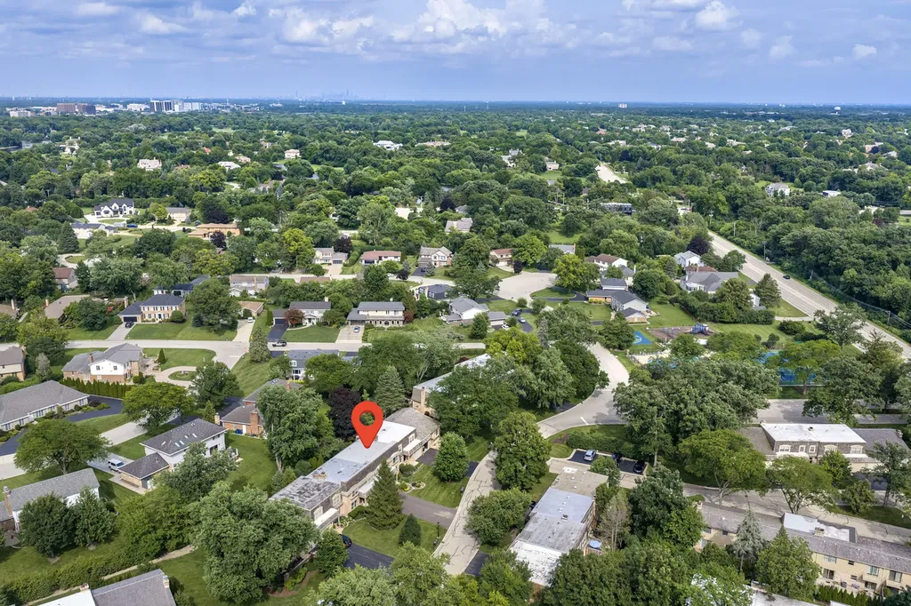 19W010 Avenue Normandy East Avenue Oak Brook IL 60523