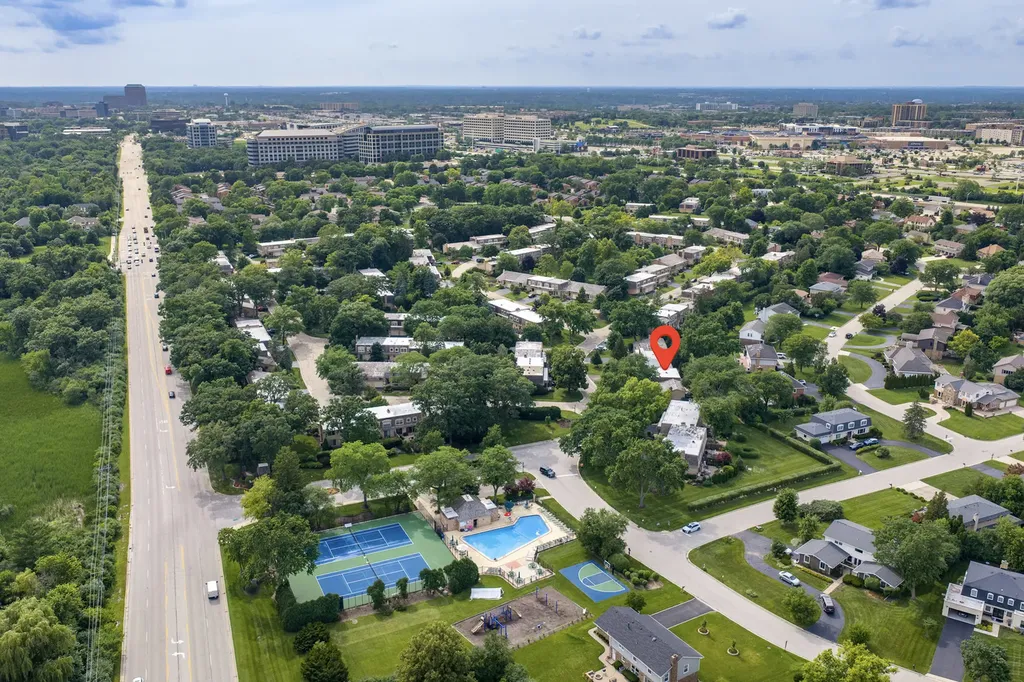 19W010 Avenue Normandy East Avenue Oak Brook IL 60523