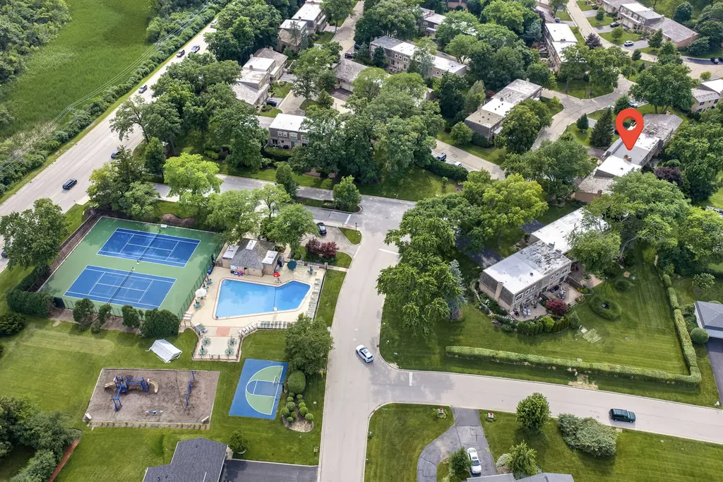 19W010 Avenue Normandy East Avenue Oak Brook IL 60523