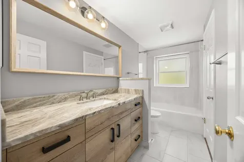 19W010 Avenue Normandy East Avenue Oak Brook IL 60523
