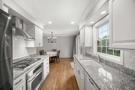 19W010 Avenue Normandy East Avenue Oak Brook IL 60523