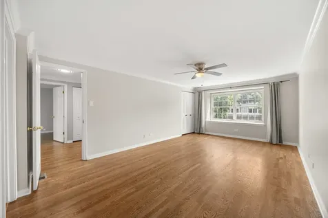 19W010 Avenue Normandy East Avenue Oak Brook IL 60523