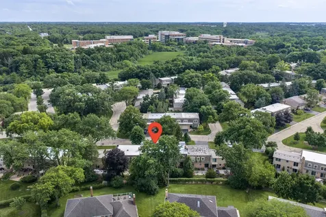 19W010 Avenue Normandy East Avenue Oak Brook IL 60523