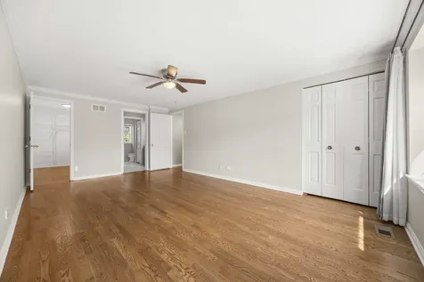 19W010 Avenue Normandy East Avenue Oak Brook IL 60523