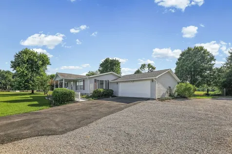 4581 Hotze Road Salem IL 62881