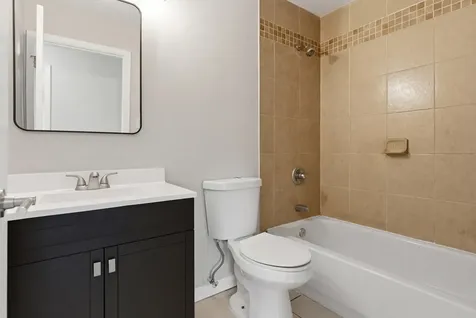 796 East 163rd Street South Holland IL 60473